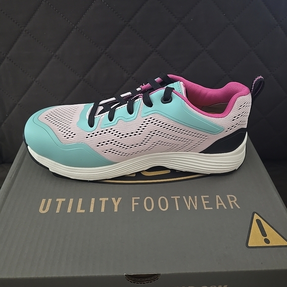 Keen Women's Sparta 2 Turquoise and Pink Aluminum Toe Shoes 9 NWT - Picture 5 of 6